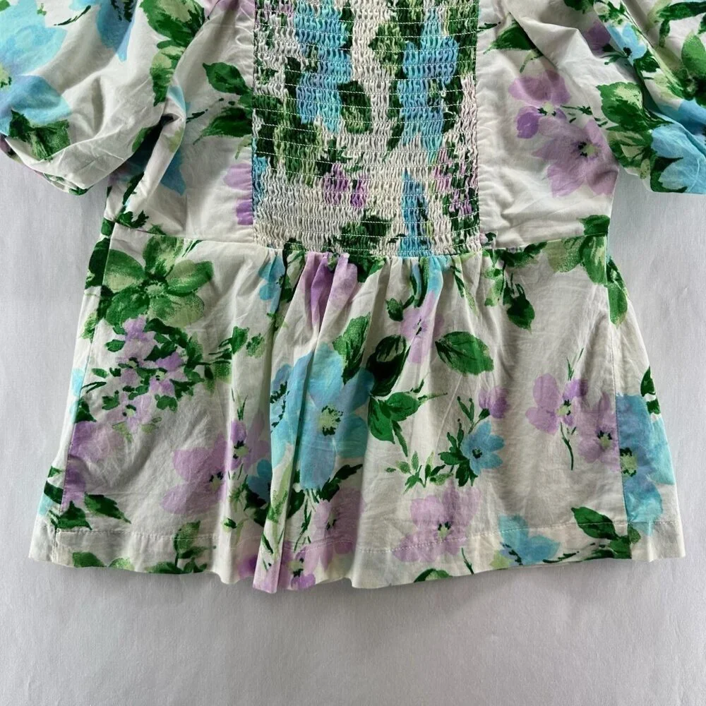 Old Navy Waist Defined V-neck Blouse Womens XS Puff-Sleeve Smocked Floral White